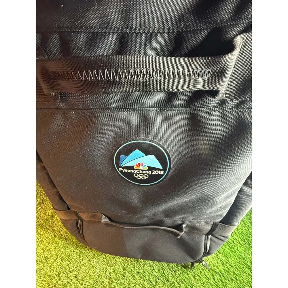 Nike‎ FIFTYONE49 Cabin Roller Bag Wheeled Suitcase Luggage Black 26